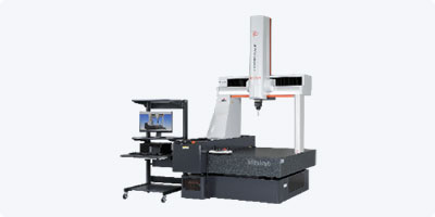 3차원 측정기(Crysta-Apex V9166)